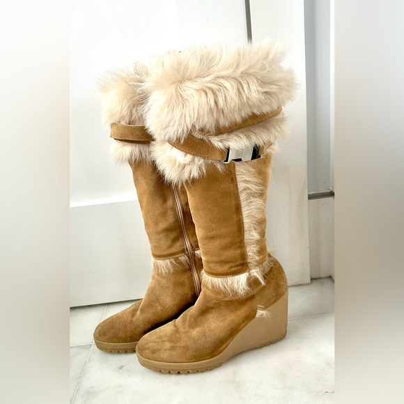 COACH suede & shearling boot - Picture 6 of 10
